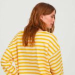 Knitted Top Back